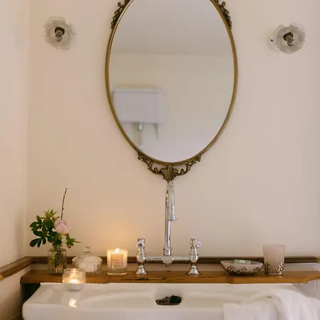 Bed & Breakfast Mossie's 4*