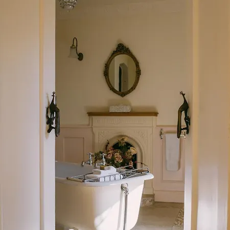 فندق مبيت وإفطار Mossie's Adrigole