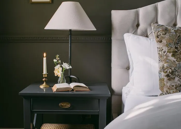 Mossie's Bed & Breakfast 4*