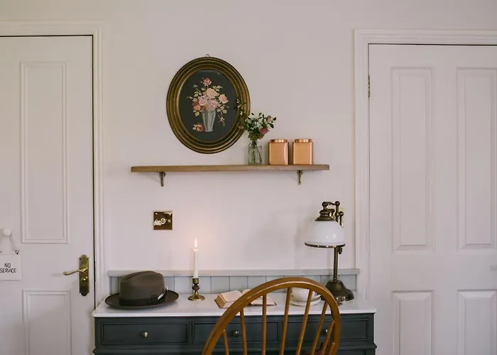 Mossie's Bed & Breakfast 4*